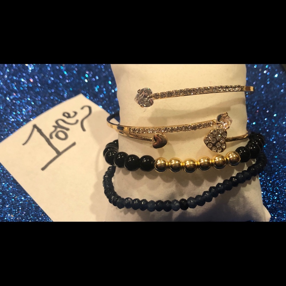 4 CRYSTAL BEAD SLIP on STRETCH BLACK GOLD NEUTRAL
